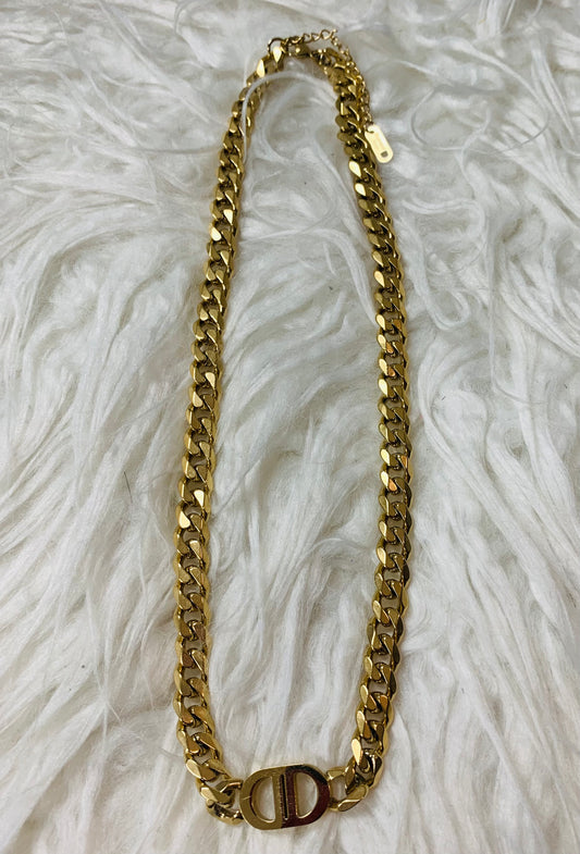 Ava (Jewelry necklace)