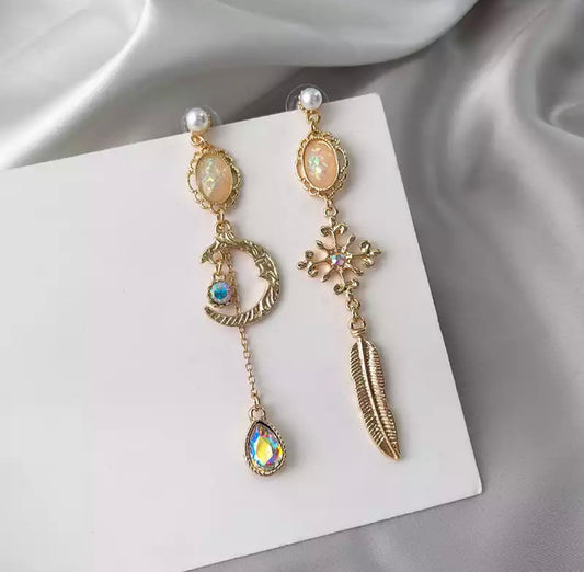 Gold ( Jewelry earrings )